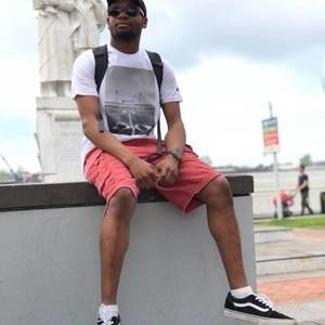 Meet your Posher, Dexter